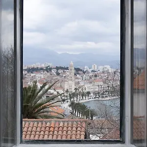 Apartment Varos, Split